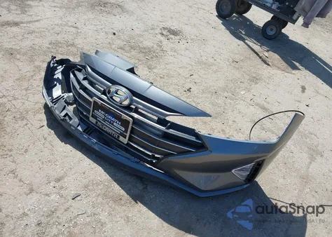 2019 Hyundai Elantra Sel z USA, uszkodzony, nr VIN 5NPD84LF3KH405177